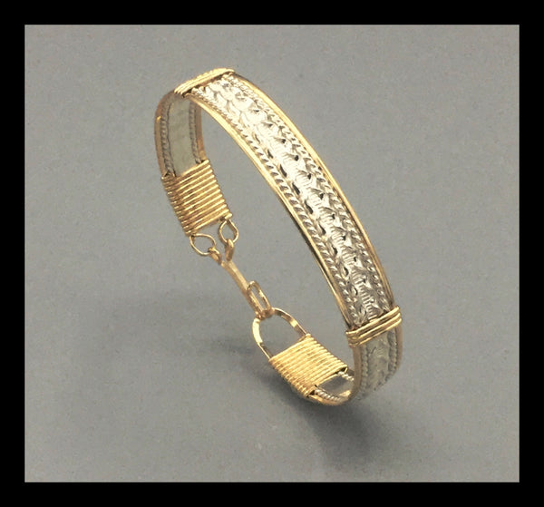 Classic Wire Bracelet