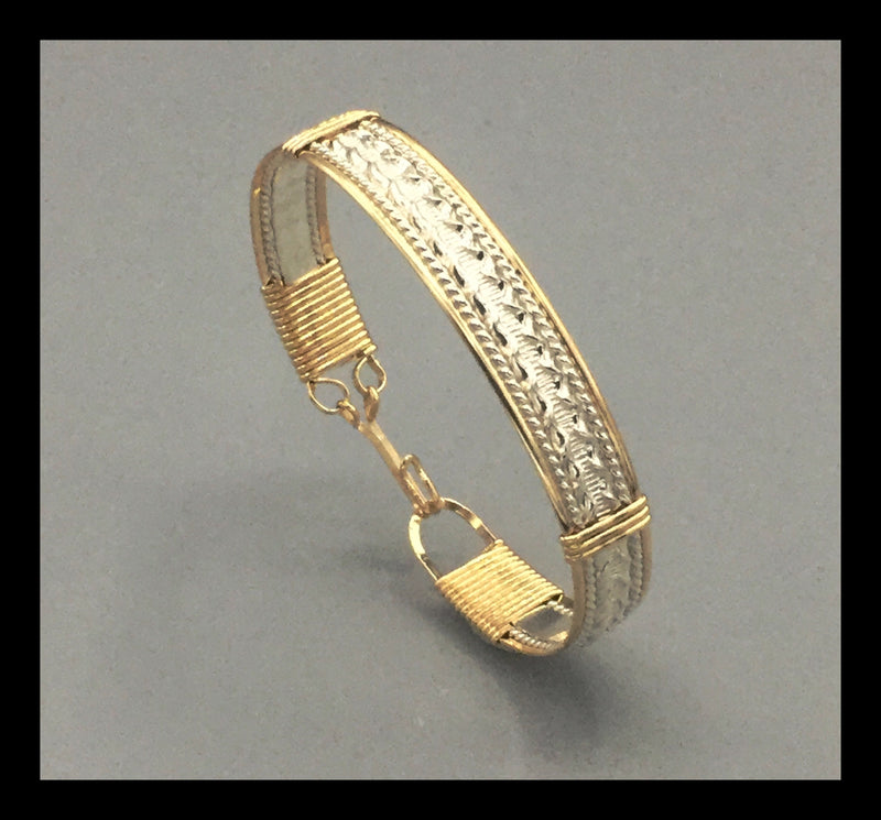 Classic Wire Bracelet